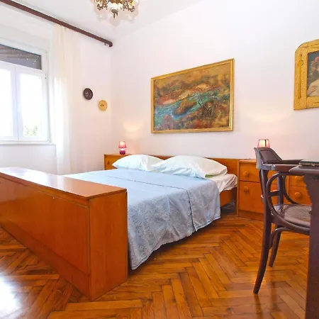 Fuer 4 Personen Ca 80 Qm In Pula, Istrien Istrische Riviera Apartment *
